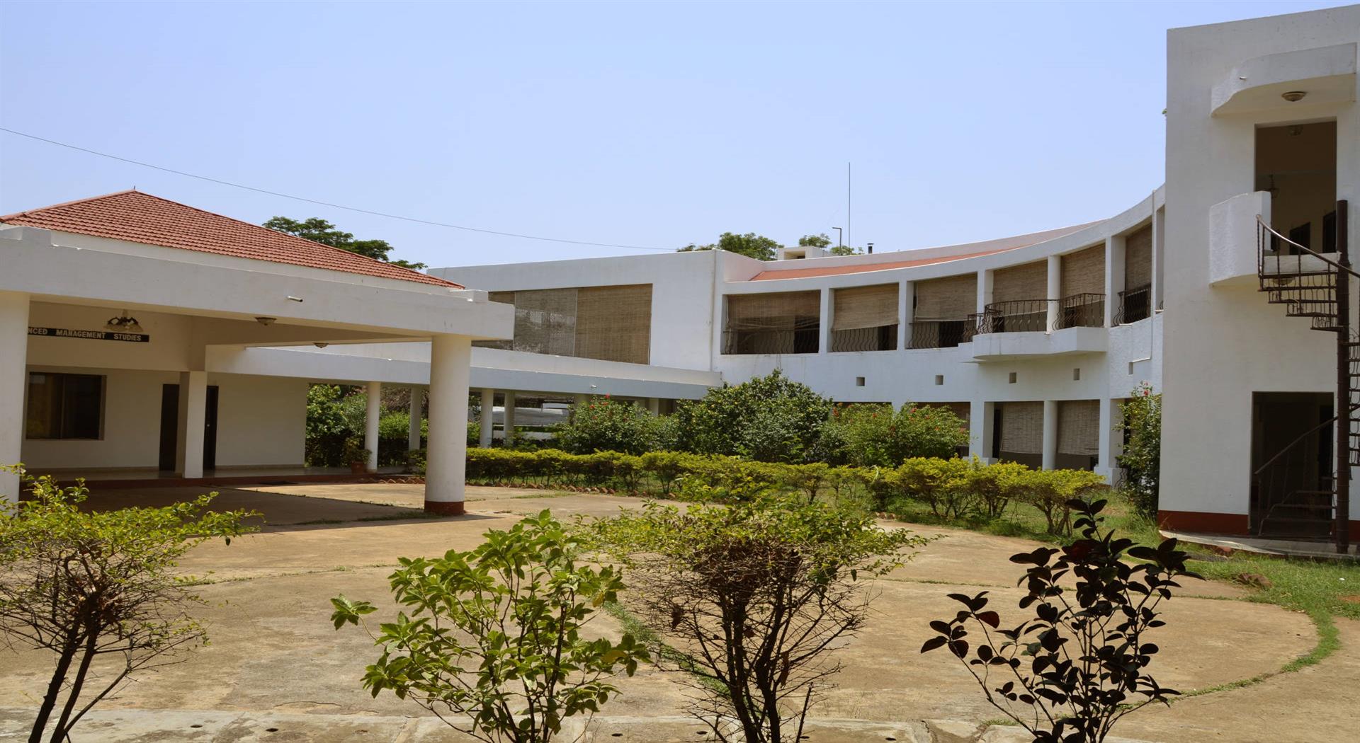 Kirloskar Institute Of Advanced Management Studies (KIAMS), Harihar